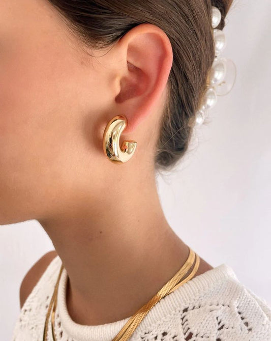 Clean Girl Hoops